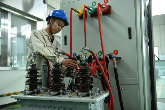 重庆电力：“智慧电网”技术让物资质量检测有了“双保险”