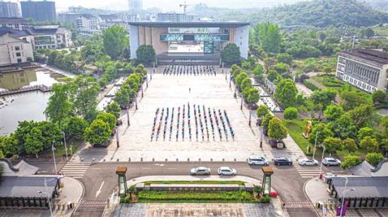 重庆市农业机械化学校 摄/陈科儒